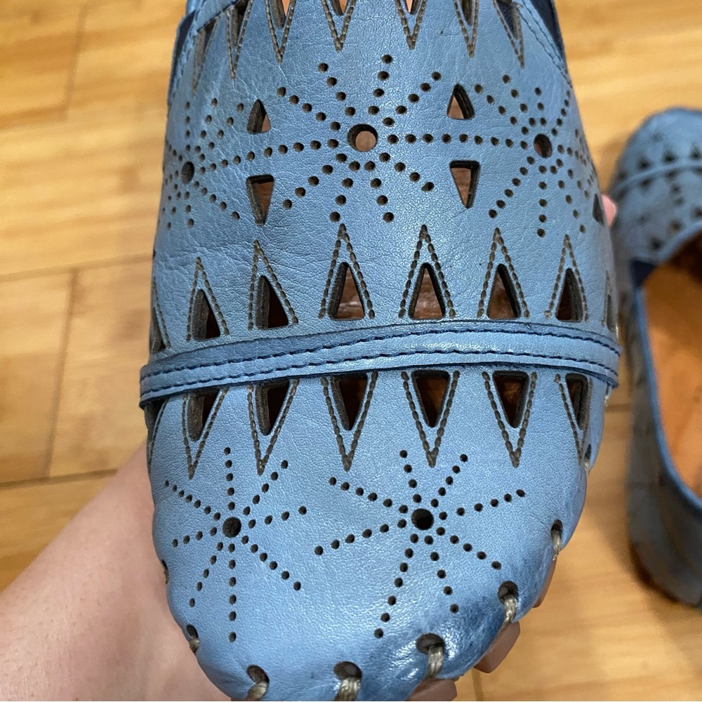 Spring Step Fusaro Leather Slip-On Flats Blue Cutout Comfort Shoes Sz 40 / US 9 - Picture 9 of 10